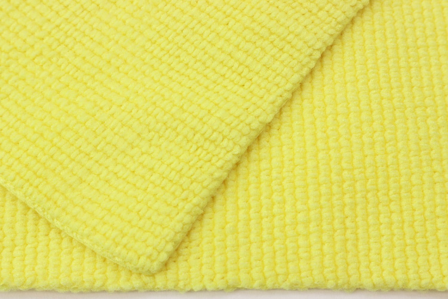 CASE [Korean Pearl 300] Edgeless Detailing Towels (16 in. x 16 in. 300 gsm) (20/10-packs, 200 total)