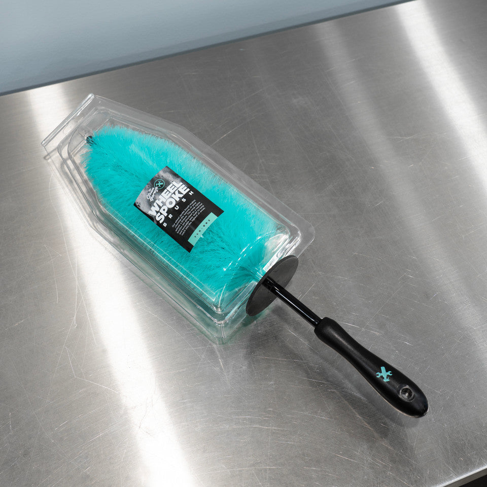 Wheel Spoke Brush