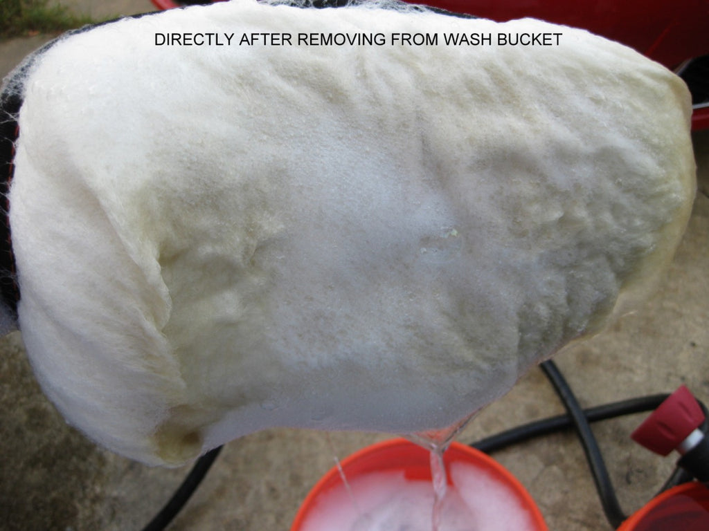 CARPRO Merino Wool Wash Mitt